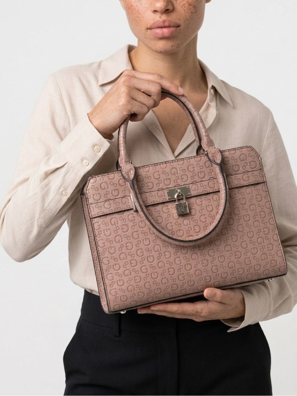 Guess Dusty Mauve Logo Satchel
Crossbody Bag Y2K Monogram Lock
Closure (EUC) - Picture 1 of 13